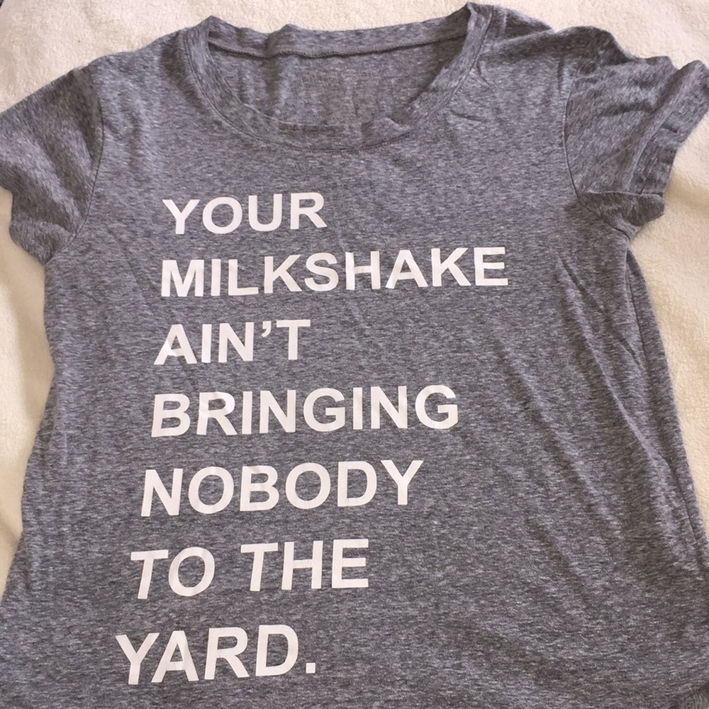 Graphic tee